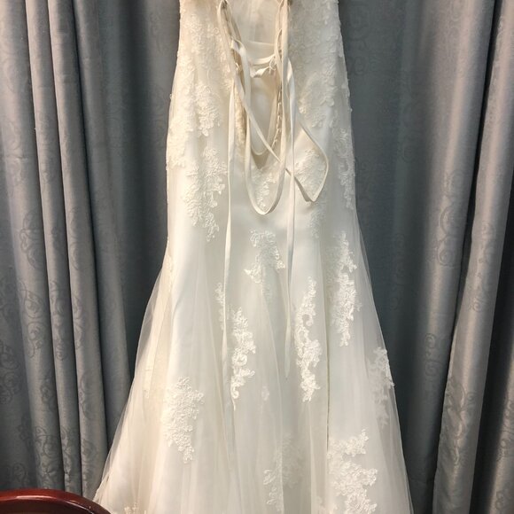 USED SAMPLE Fit & Flare Sexy Lace Wedding Dress Romantic Mermaid Lace Corset - Picture 13 of 14